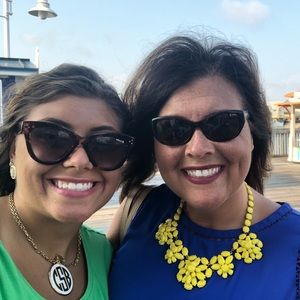 Meet your Posher, Amy